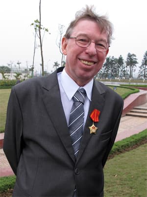 40 năm vẫn một chữ “tình”