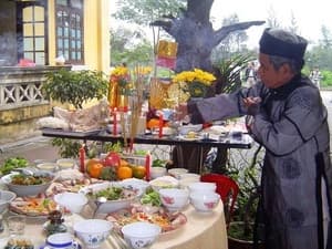 Mâm cỗ Tết truyền thống của người Việt Nam
