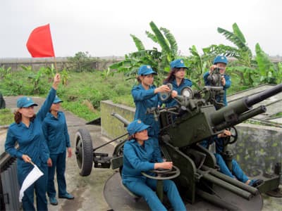 Xuân về với Đại đội dân quân gái Đông Lâm
