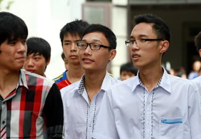 10 trường thi tuyển riêng công bố thông tin