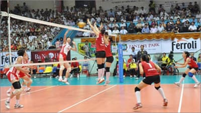 Giải bóng chuyền nữ: Việt Nam vượt qua Thái Lan