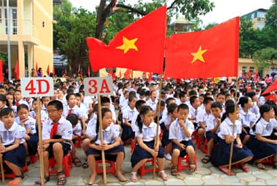 Các cấp học tựu trường vào ngày 15-8