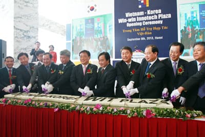 Sinh viên Việt Nam được hỗ trợ lập nghiệp tại Hàn Quốc