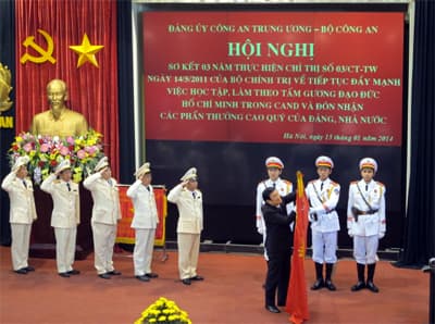 Hơn 100.000 lượt tập thể, cá nhân lực lượng công an nhân dân được khen thưởng