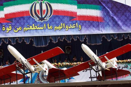 Iran thử nghiệm hàng loạt máy bay không người lái