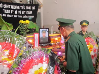 Biên cương thương nhớ các anh!