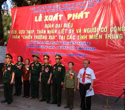“Thăm chiến trường xưa tại các tỉnh miền Trung”
