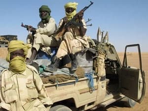 Tổng thống, thủ lĩnh phiến quân Nam Sudan ký thỏa thuận chấm dứt nội chiến