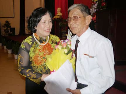 Bộ đội Cụ Hồ xuất sắc trên mọi trận tuyến