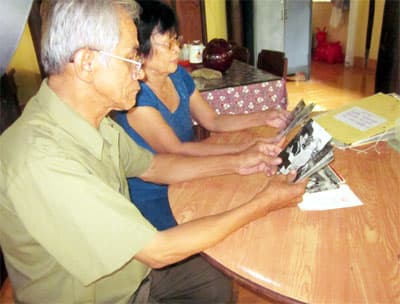 Gần 40 năm sưu tầm và lưu giữ ảnh Bác