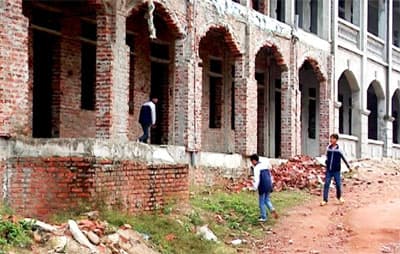 Xã Vật Lại, huyện Ba Vì, TP Hà Nội: Nhiều công trình xây dựng dở dang