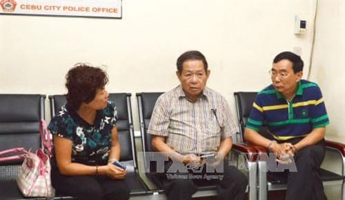Phi-líp-pin giao cho Trung Quốc hai nghi phạm sát hại các nhà ngoại giao