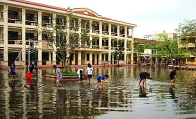 Ngừng các hoạt động giáo dục ngoại khóa trong thời gian bão