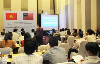 Chuẩn bị  xử lý ô nhiễm đi-ô-xin tại sân bay Đà Nẵng