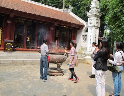 Nhiều tiềm năng phát triển du lịch tâm linh
