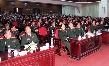 Quân khu 4: Tổ chức gặp mặt cán bộ quân đội cao cấp đã nghỉ hưu, nghỉ công tác