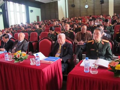 Tổ chức Hội nghị khoa học y học hạt nhân toàn quân mở rộng năm 2013