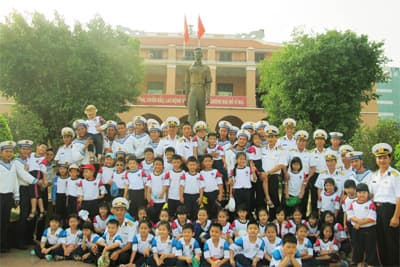 Tình yêu thương hòa cùng nhịp sóng...