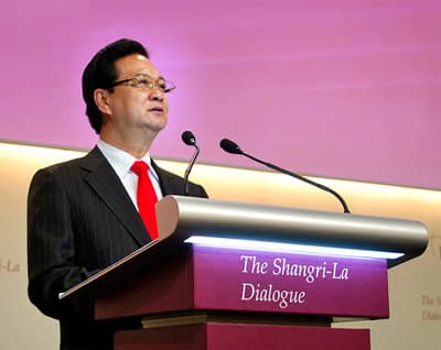 Thủ tướng Nguyễn Tấn Dũng kết thúc tốt đẹp chuyến đi dự Đối thoại Shangri-La lần thứ 12