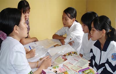 Đẩy lùi tình trạng mang thai ở tuổi vị thành niên
