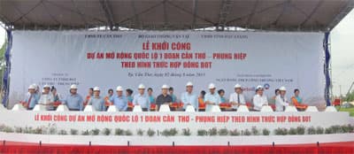 Khởi công dự án mở rộng Quốc lộ 1 (đoạn Cần Thơ-Phụng Hiệp)