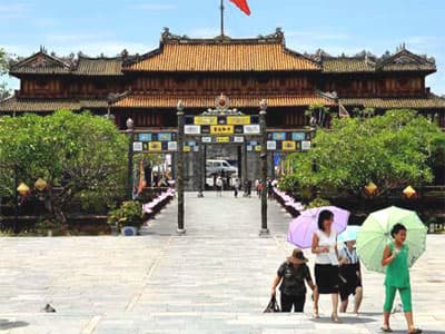 Tháng vàng du lịch tại di sản Huế