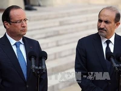 Pháp và ba nước Arập tăng hỗ trợ phiến quân Syria