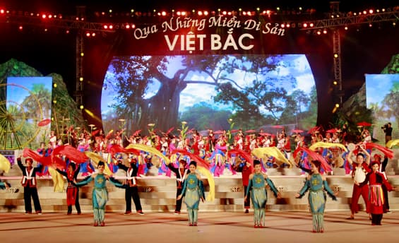 Cùng nhau du lịch "Qua những miền di sản Việt Bắc"