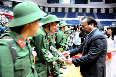 Đà Nẵng, Quảng Ngãi tổ chức Lễ giao nhận quân đợt 1 năm 2014