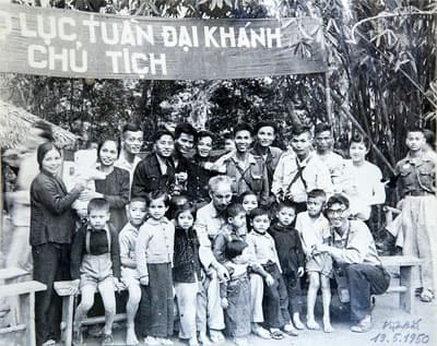 Người lính “chép sử” trên vùng Cổ Tích