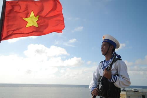 Bảo vệ chủ quyền, toàn vẹn lãnh thổ - cần sự bình tĩnh và tỉnh táo