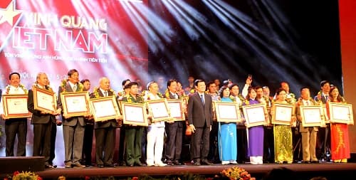 Chương trình “Vinh quang Việt Nam” 2014: Tôn vinh 30 cá nhân, tập thể xuất sắc