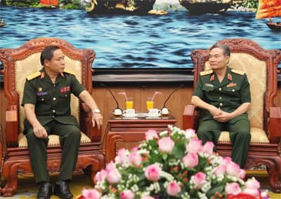 Bộ Quốc phòng Việt Nam sẵn sàng giúp QĐND Lào xây dựng Tổng cục Kỹ thuật