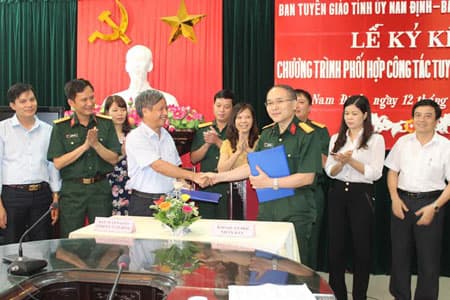 Tăng cường phối hợp công tác thông tin tuyên truyền