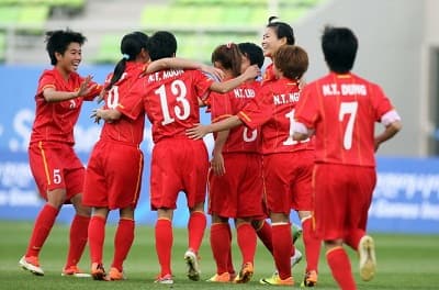 Đội tuyển nữ Việt Nam vào bán kết ASIAD 2014: Hồng son