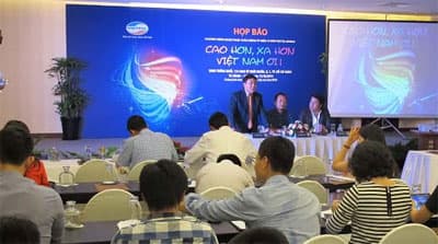 Chương trình nghệ thuật “Cao hơn, xa hơn - Việt Nam ơi!”