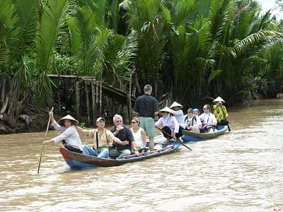 “Xây dựng sản phẩm du lịch đặc thù vùng Đồng bằng sông Cửu Long”
