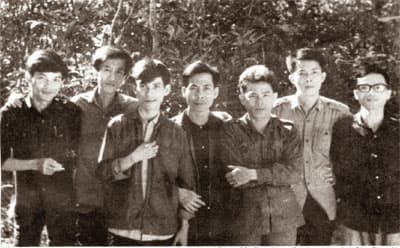 Nhìn lại một “thế hệ vàng” trong văn học Việt Nam