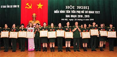 Tôn vinh 23 tập thể, 34 cá nhân phụ nữ tiêu biểu Cơ quan Tổng cục Chính trị