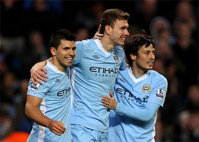 VFF và SHB mời Man City đá giao hữu ở Việt Nam