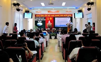 Ứng dụng lý thuyết và thực hành du lịch có trách nhiệm trong giáo dục và đào tạo tại Việt Nam