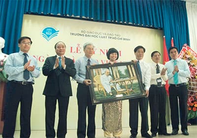 Nhiều hoạt động kỷ niệm Ngày Nhà giáo Việt Nam (20-11)