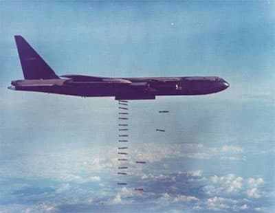 Gạt Sơ-rai, vạch mặt F-4 giả B-52