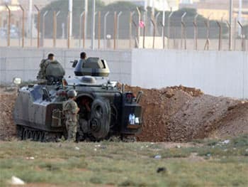 Syria: Thêm 7 sĩ quan cao cấp đào tẩu sang Thổ Nhĩ Kỳ