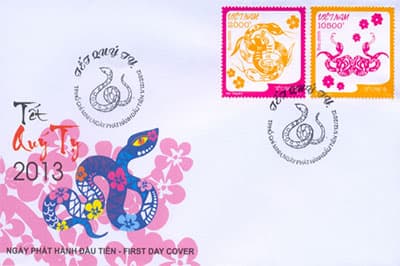 Phát hành bộ tem Tết Quý Tỵ 2013