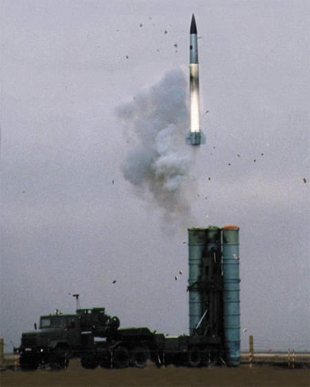 Nga: S-300 đánh chặn thành công tên lửa hành trình