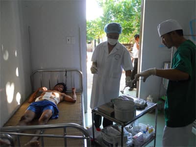 Giấu chuyện vợ đẻ để được đi Trường Sa