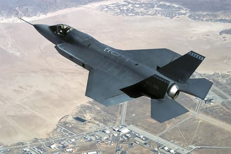 Anh tuyên bố sẽ không mua máy bay F-35 đời mới