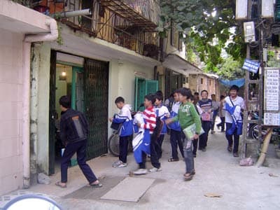 Nghiêm cấm lợi dụng thi cử để ép học sinh học thêm