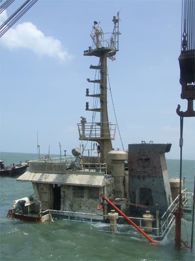 Trục vớt tàu Trường Hải Star